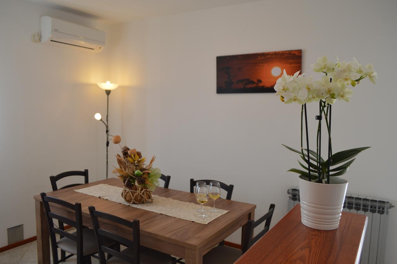 Apartment M&M Marasi Bagian luar foto