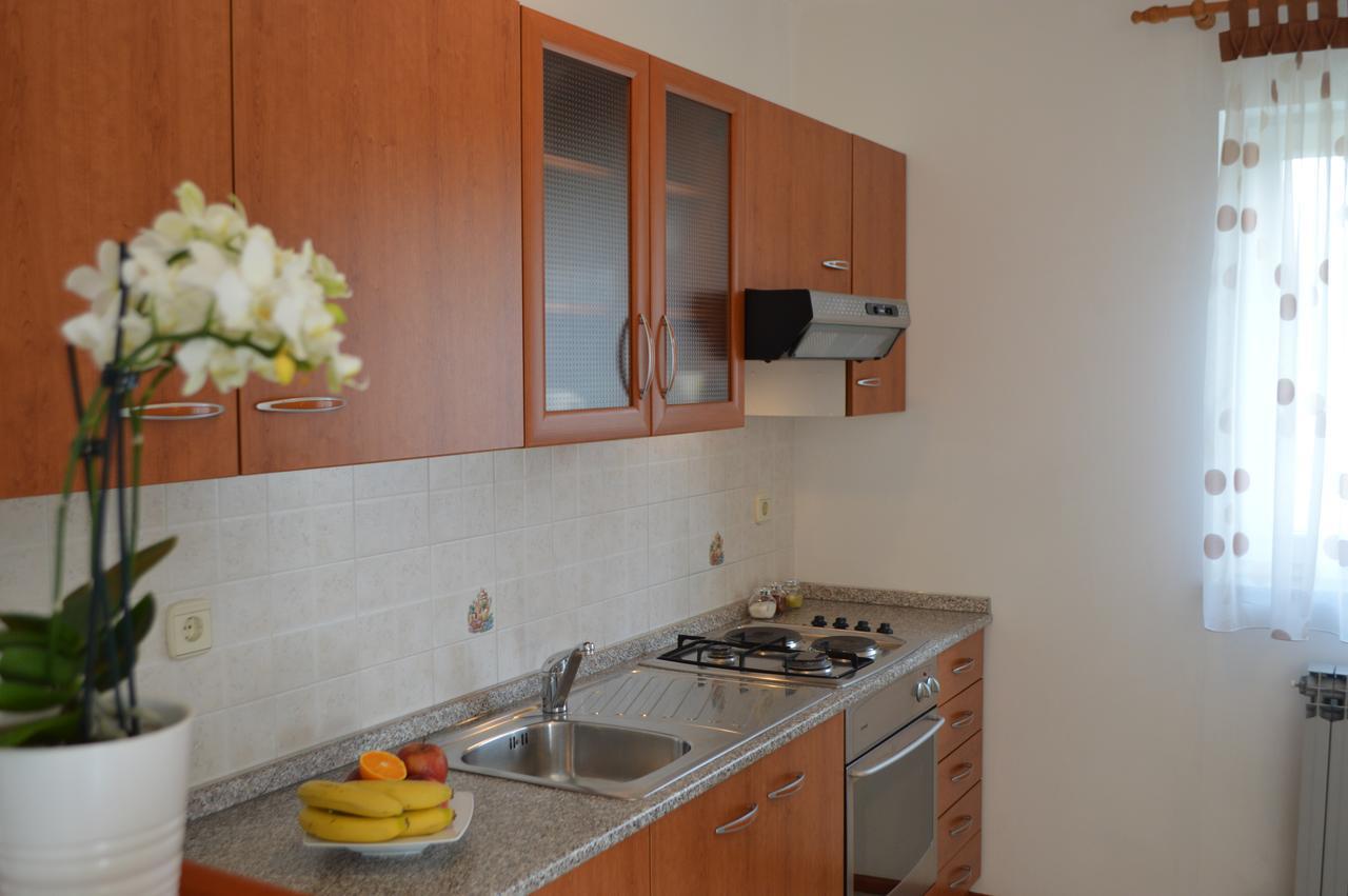 Apartment M&M Marasi Bagian luar foto